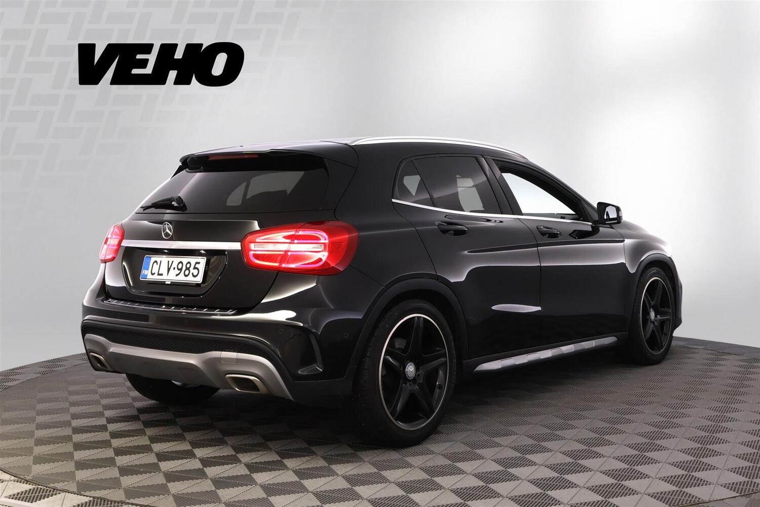 Mercedes-Benz GLA vaihtoauto