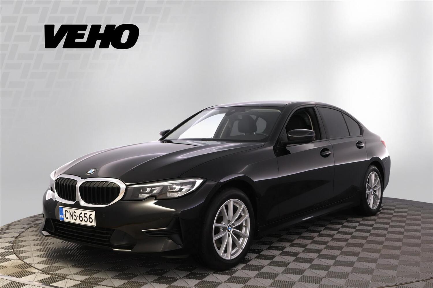 BMW 320 vaihtoauto