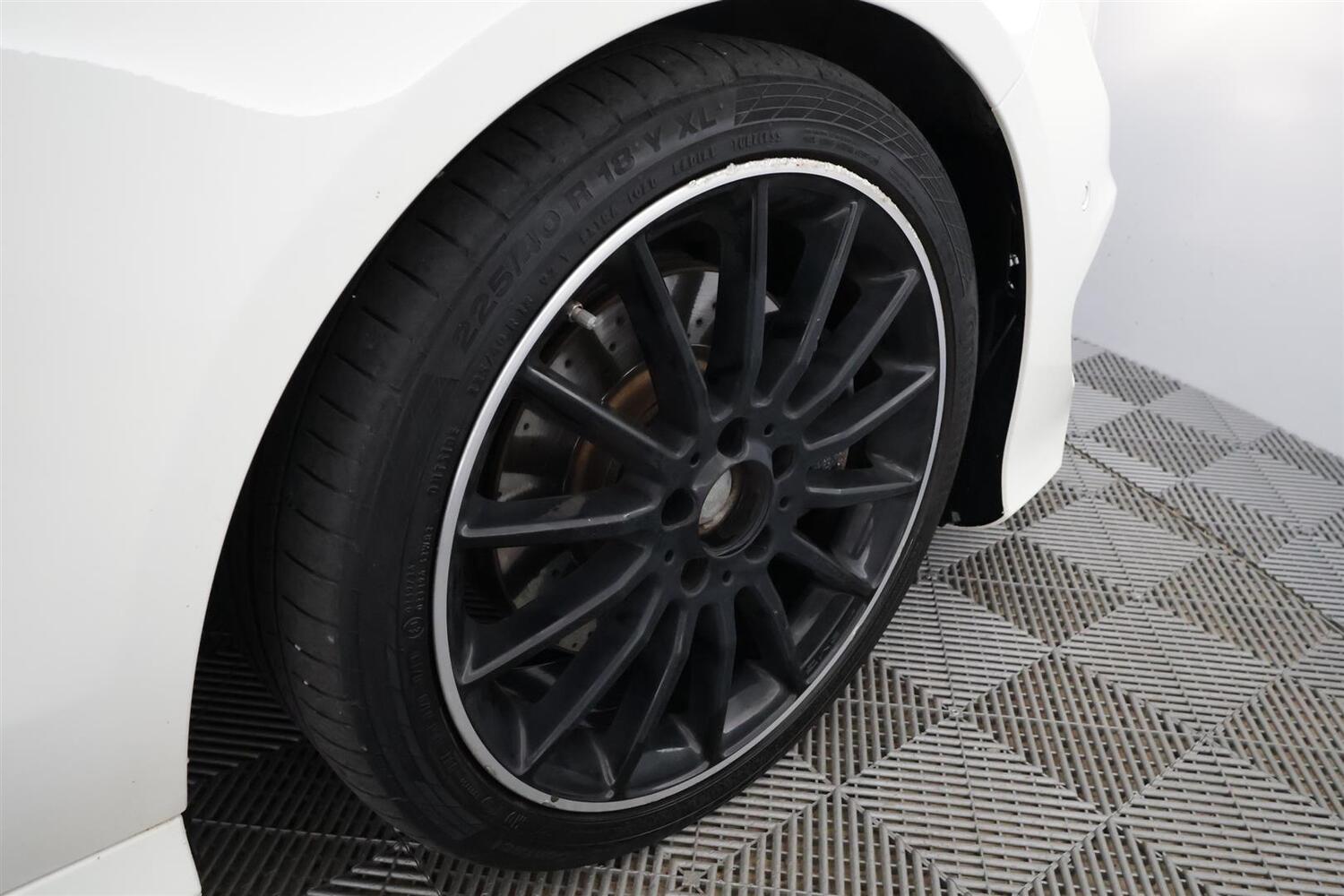 Mercedes-Benz CLA-sarja vaihtoauto