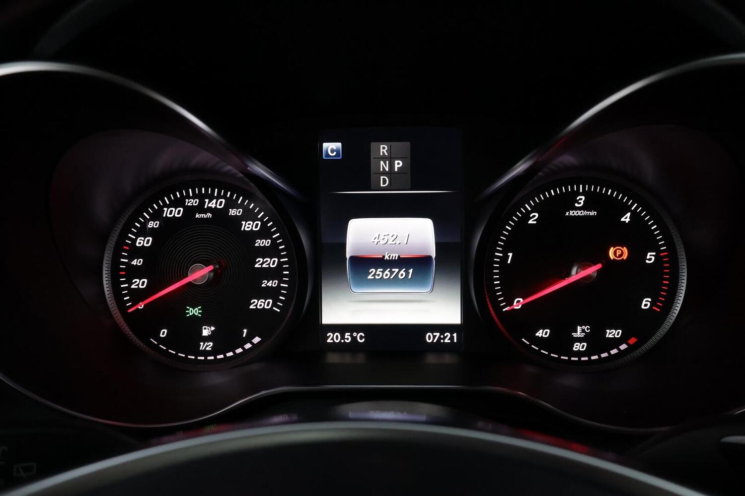 Mercedes-Benz GLC vaihtoauto