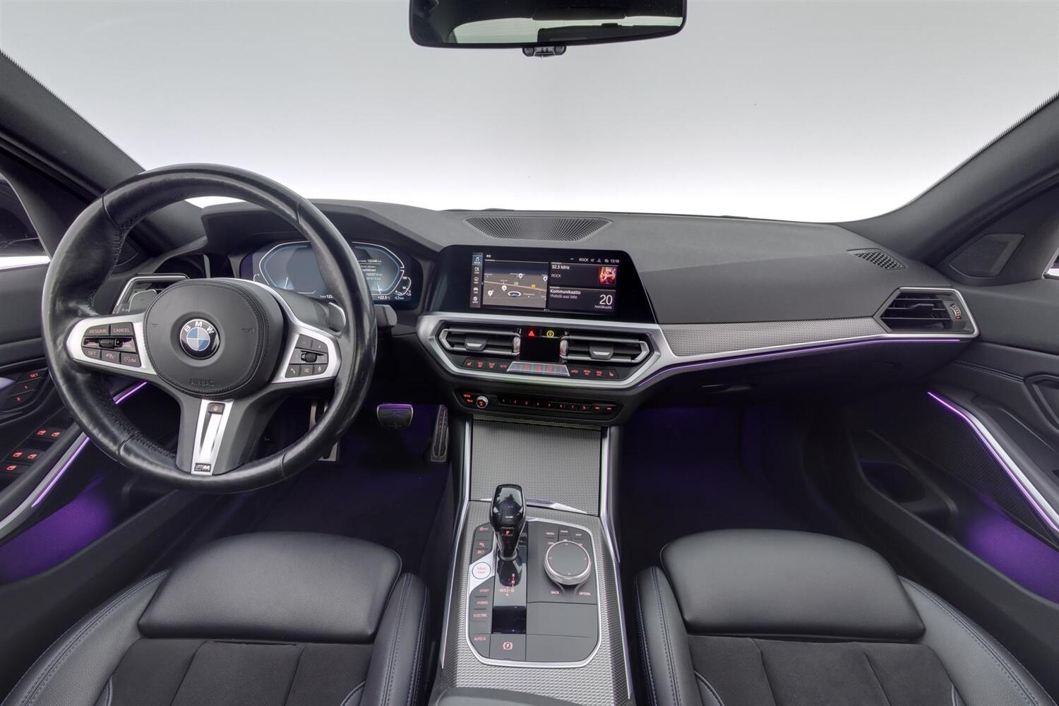 BMW 330 vaihtoauto