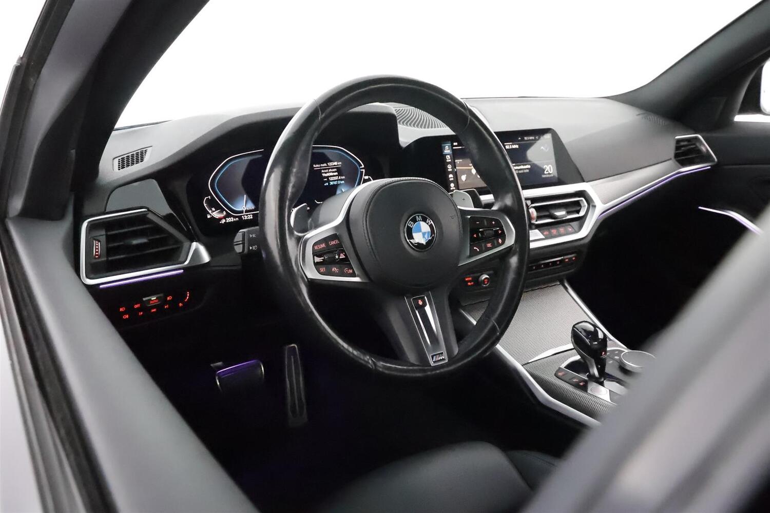 BMW 330 vaihtoauto