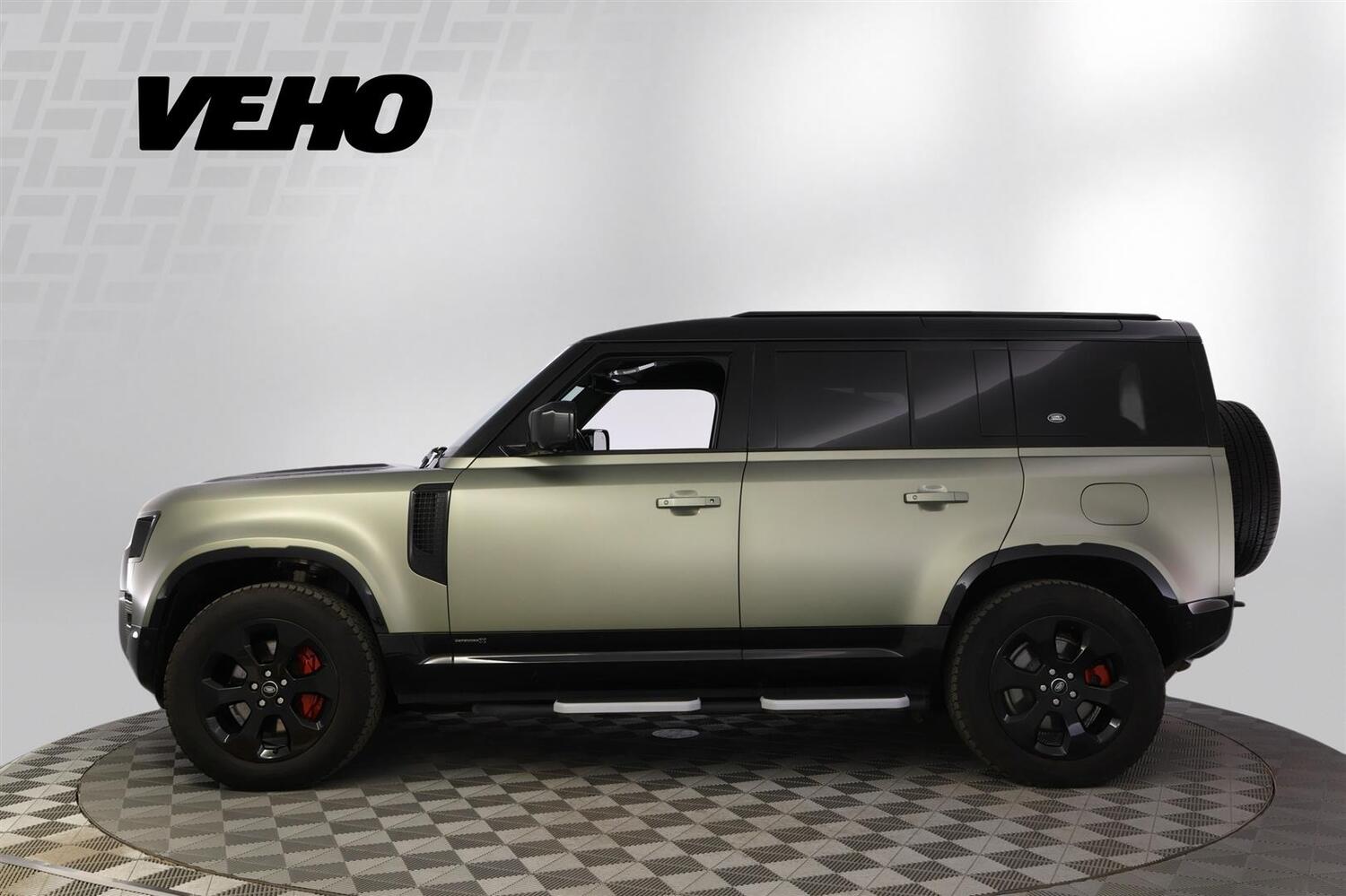 Land Rover Defender vaihtoauto