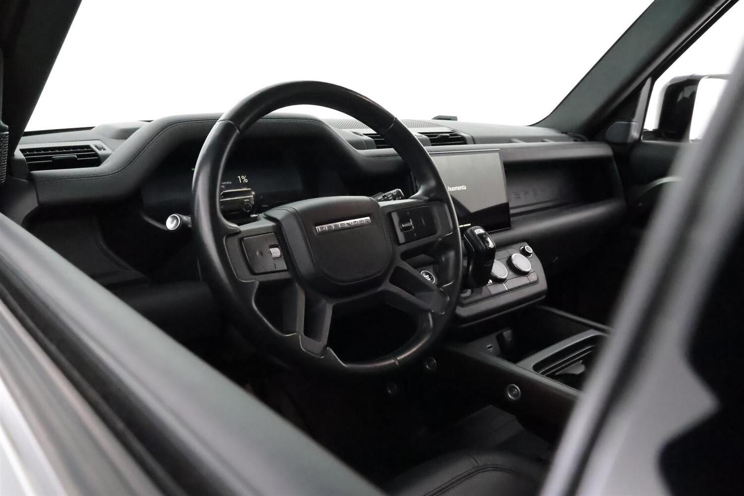 Land Rover Defender vaihtoauto