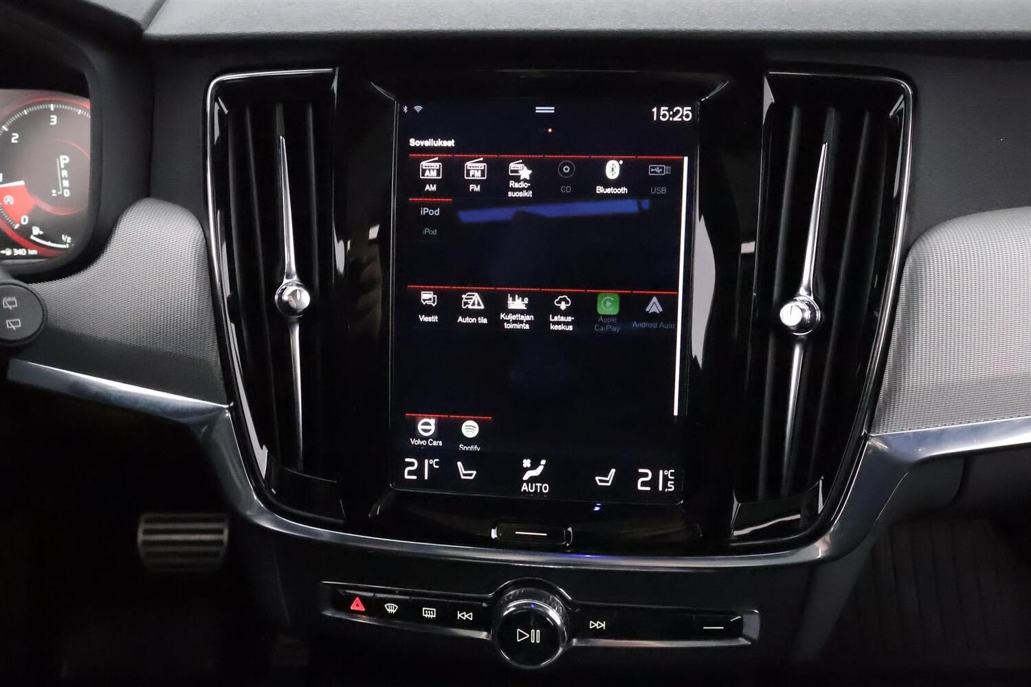 Volvo V90 vaihtoauto