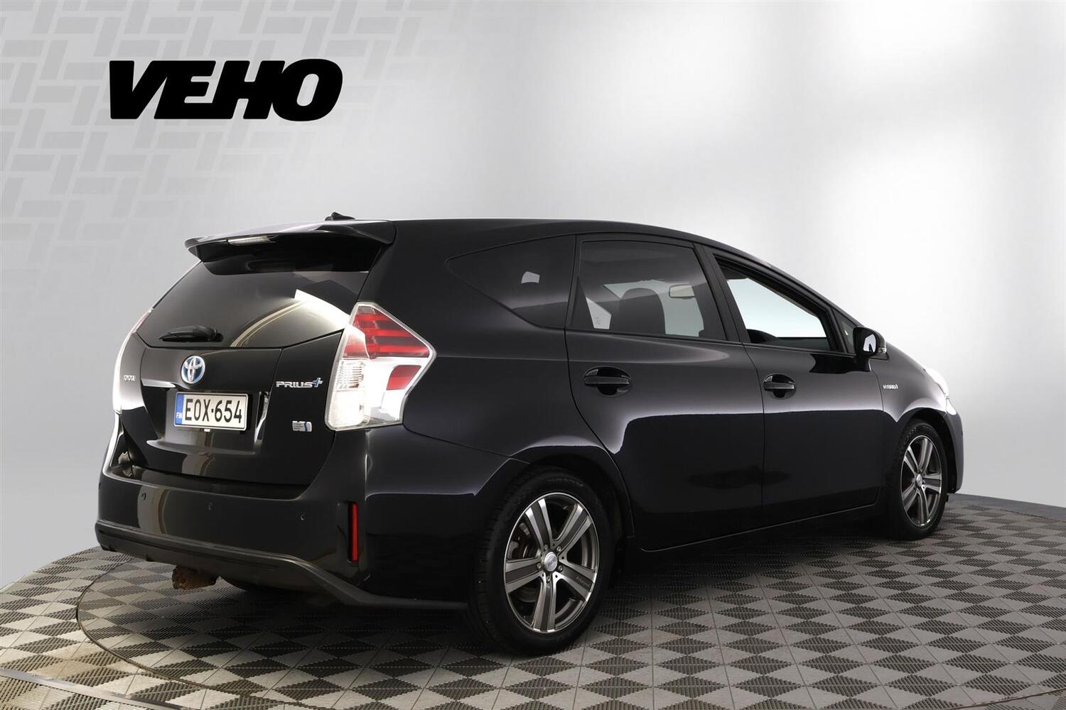 Toyota Prius+ vaihtoauto