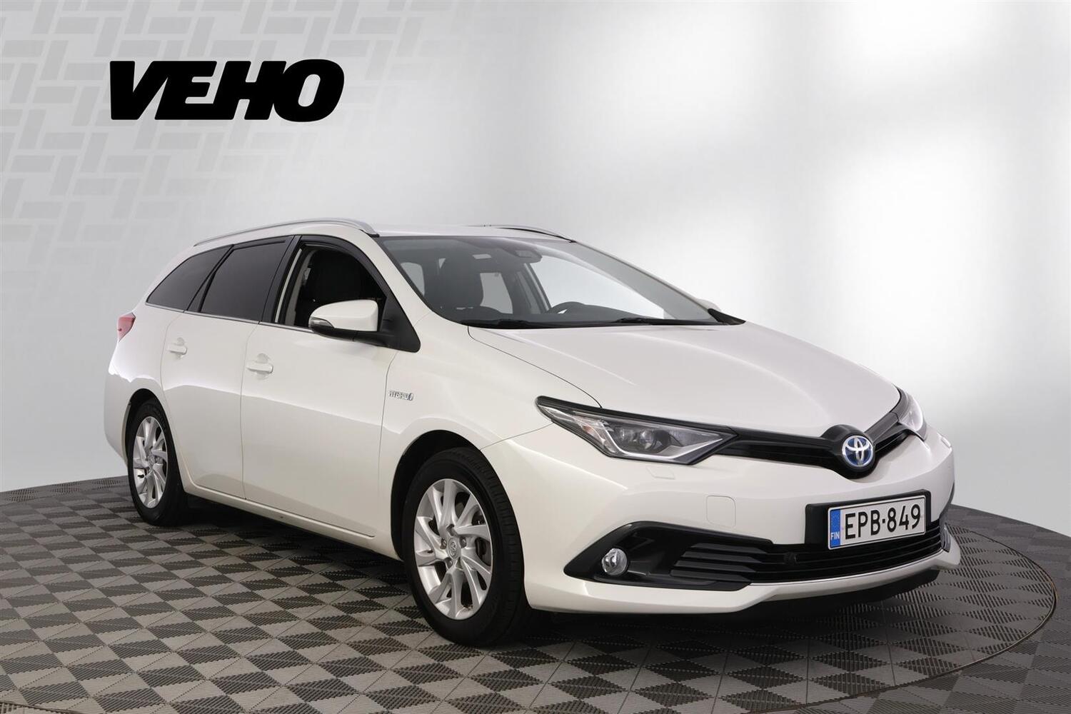 Toyota Auris vaihtoauto