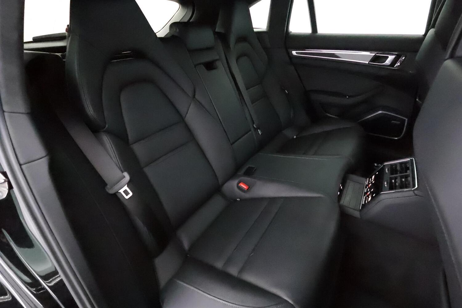 Porsche Panamera vaihtoauto