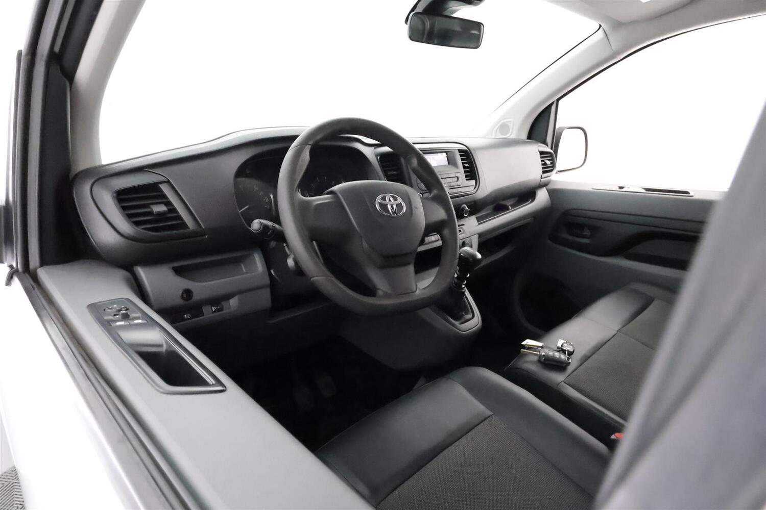 Toyota Proace vaihtoauto