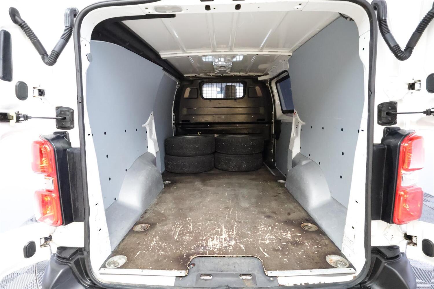 Toyota Proace vaihtoauto