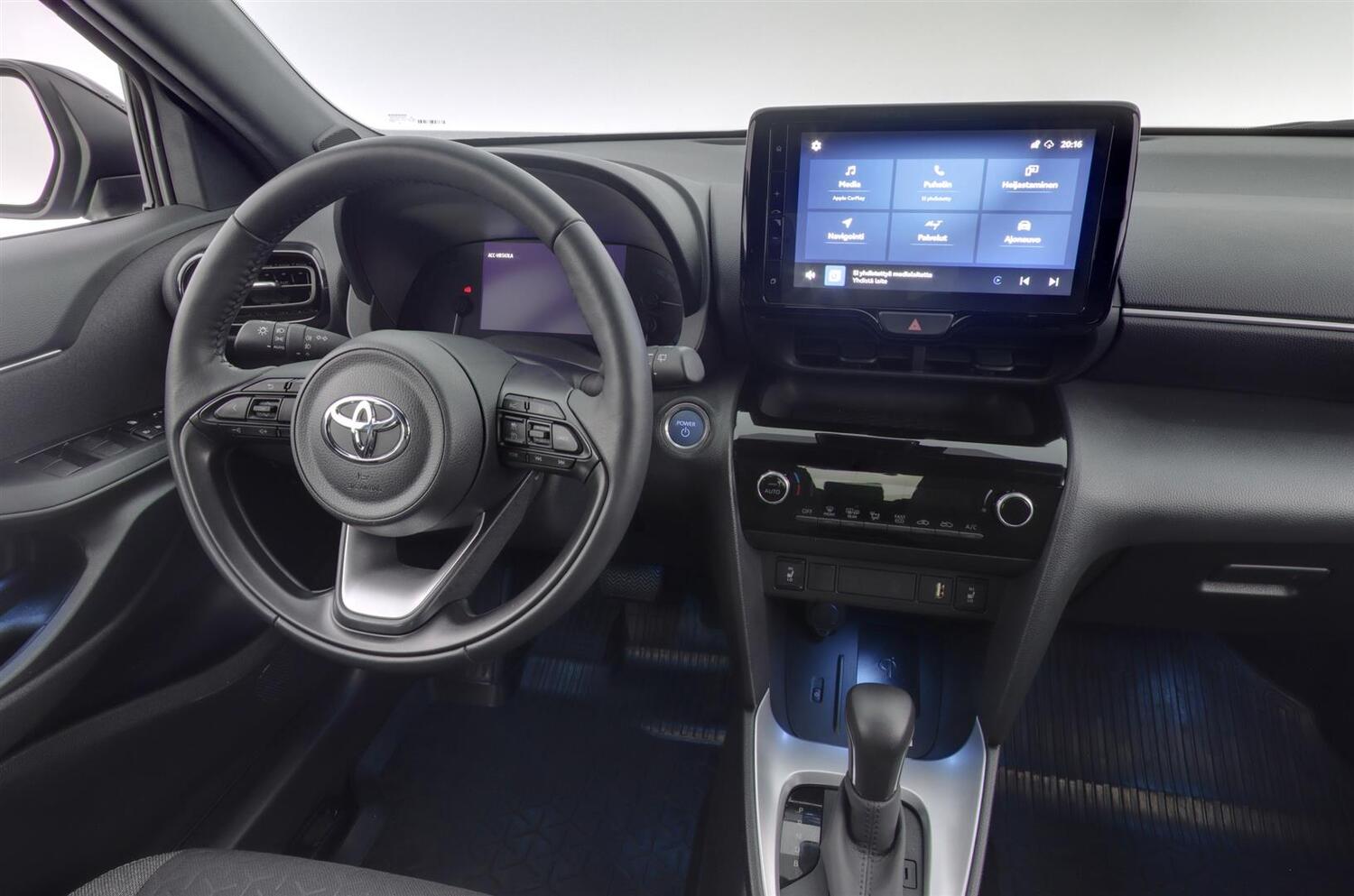 Toyota Yaris Cross vaihtoauto