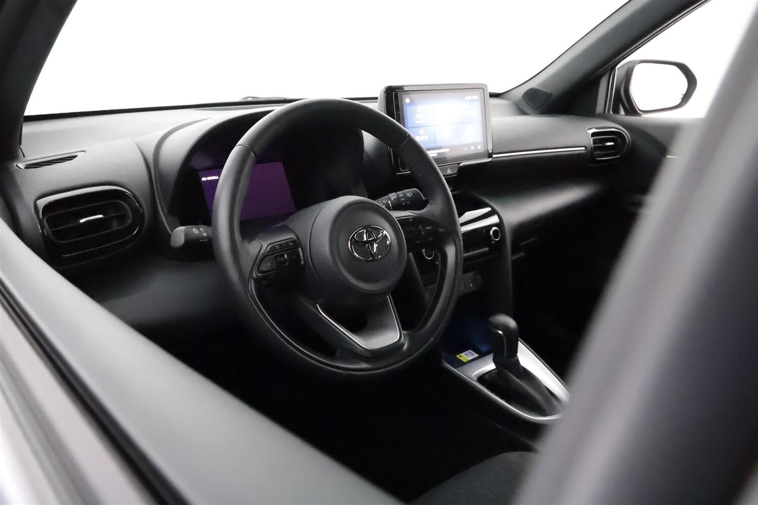 Toyota Yaris Cross vaihtoauto