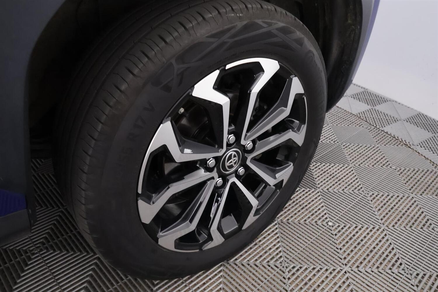 Toyota Yaris Cross vaihtoauto