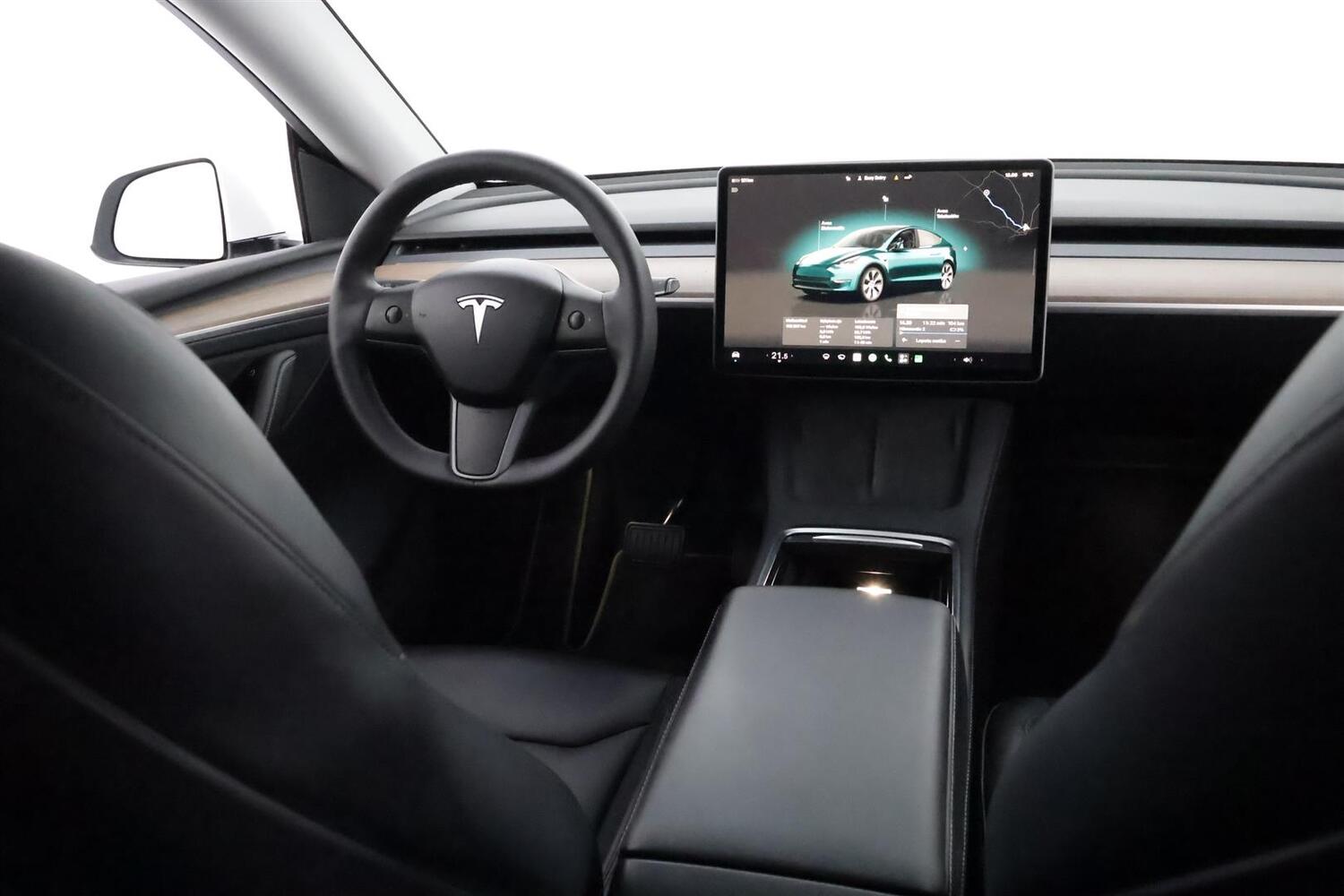 Tesla Model Y vaihtoauto