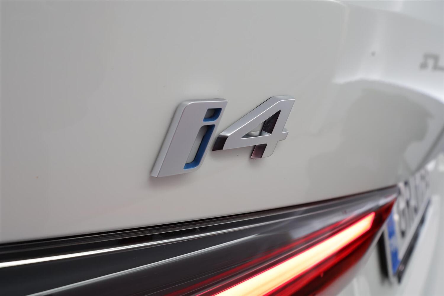 BMW i4 M50 vaihtoauto