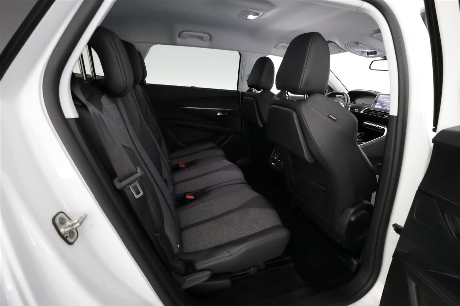Peugeot 5008 vaihtoauto