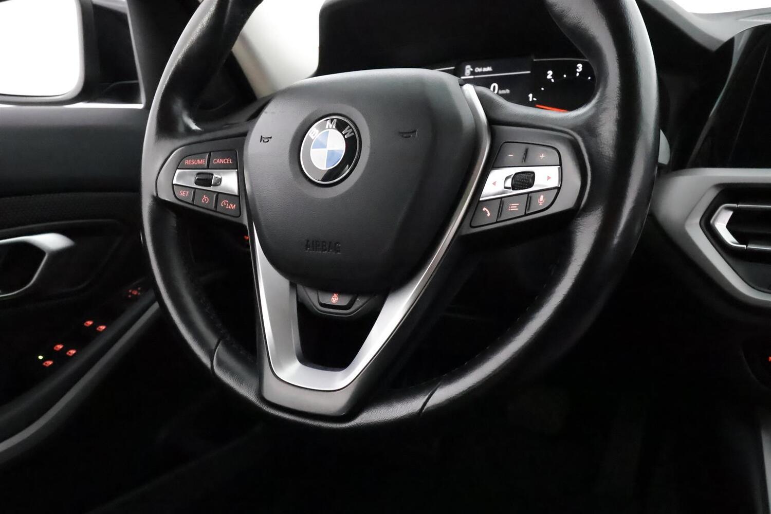 BMW 320 vaihtoauto