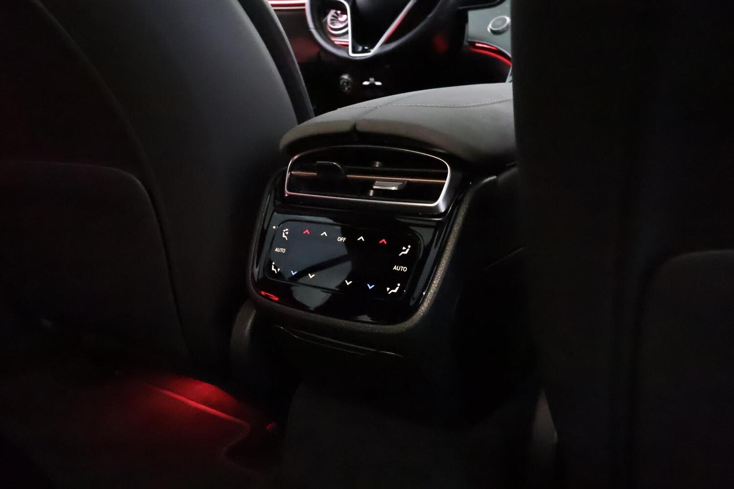 Mercedes-Benz EQS vaihtoauto
