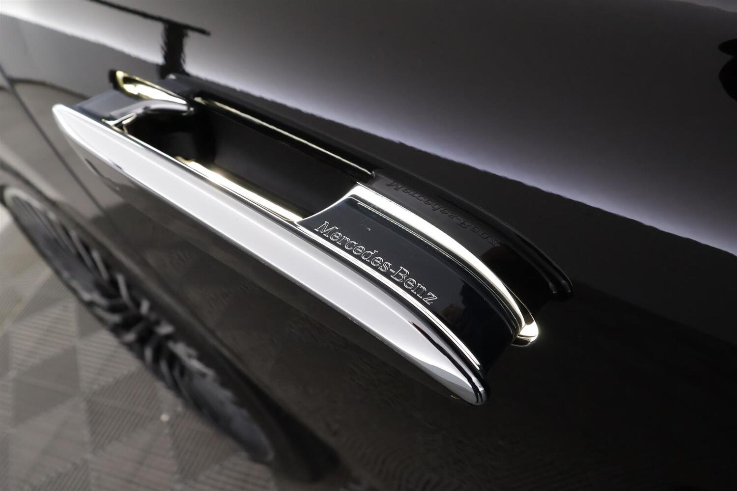 Mercedes-Benz EQS vaihtoauto