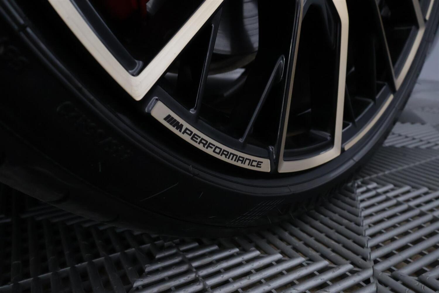 BMW M440i vaihtoauto