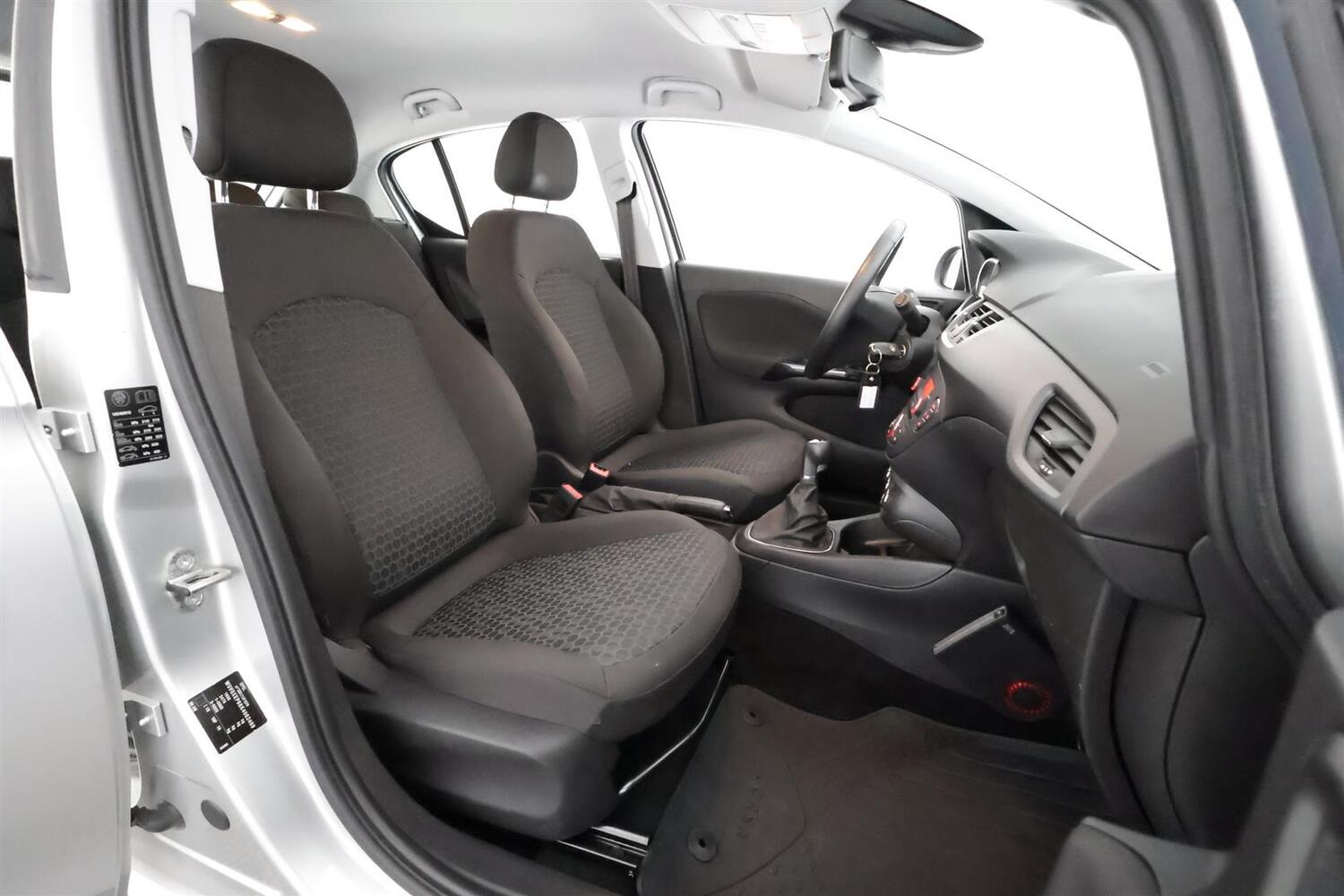 Opel Corsa vaihtoauto