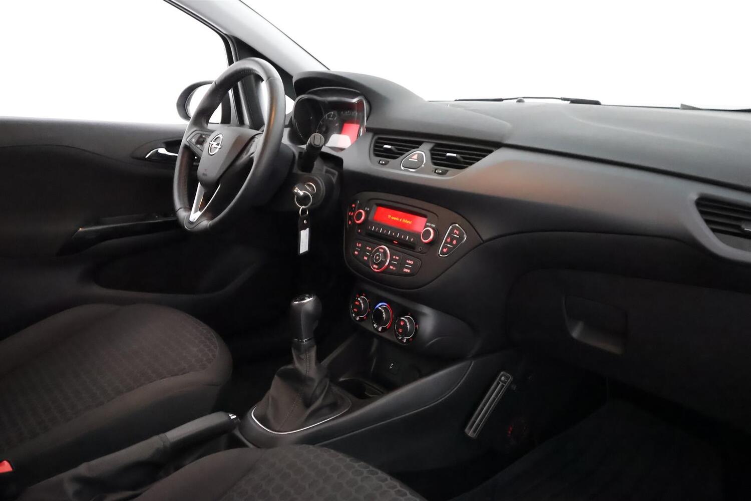 Opel Corsa vaihtoauto