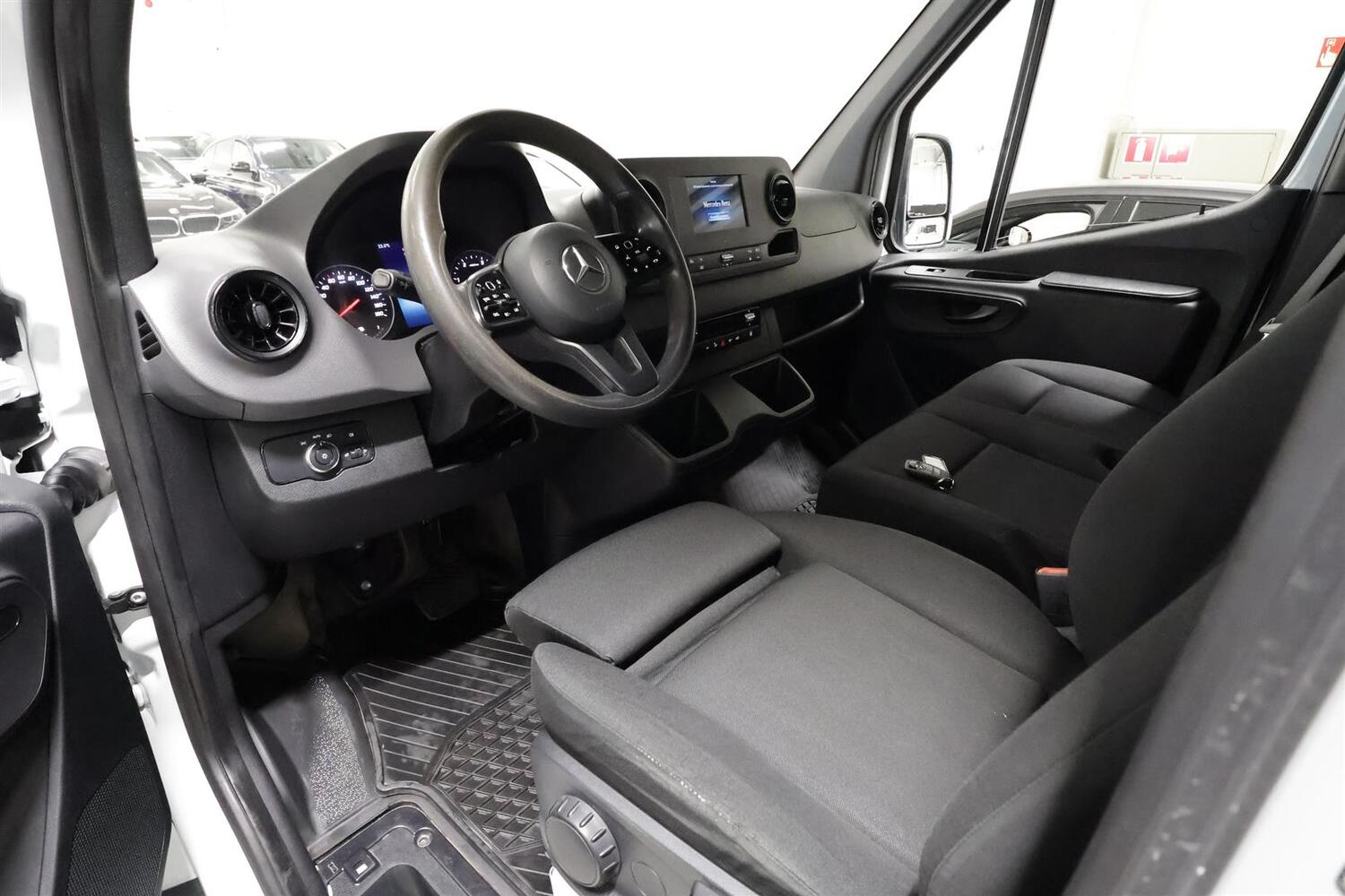 Mercedes-Benz Sprinter vaihtoauto
