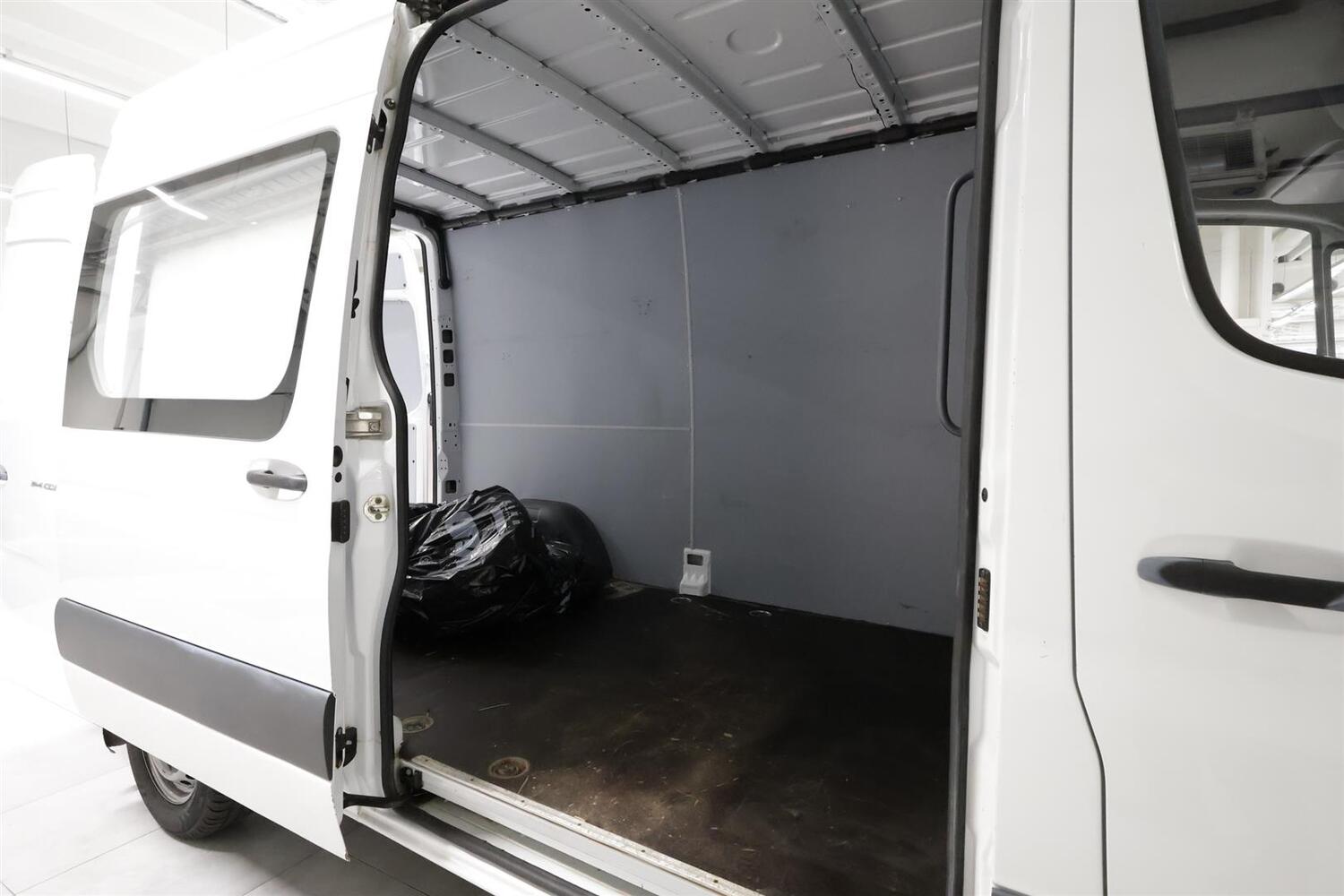 Mercedes-Benz Sprinter vaihtoauto