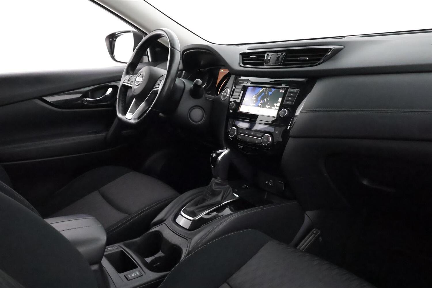 Nissan X-Trail vaihtoauto