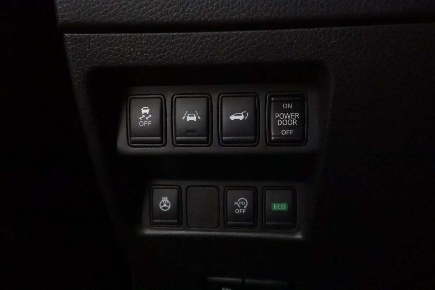 Nissan X-Trail vaihtoauto