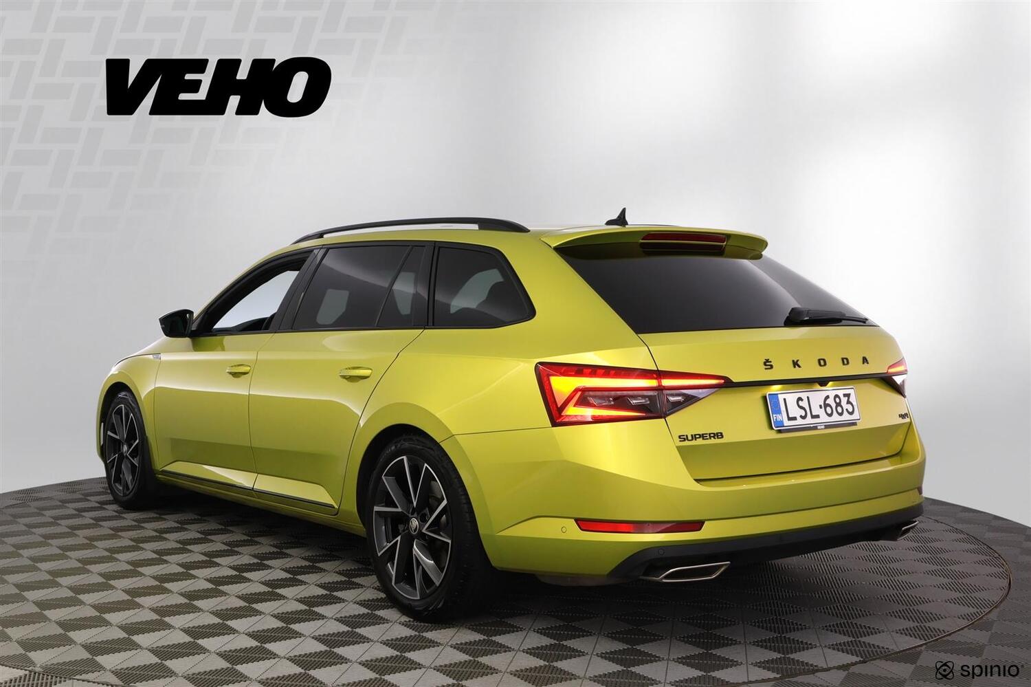 Skoda Superb vaihtoauto