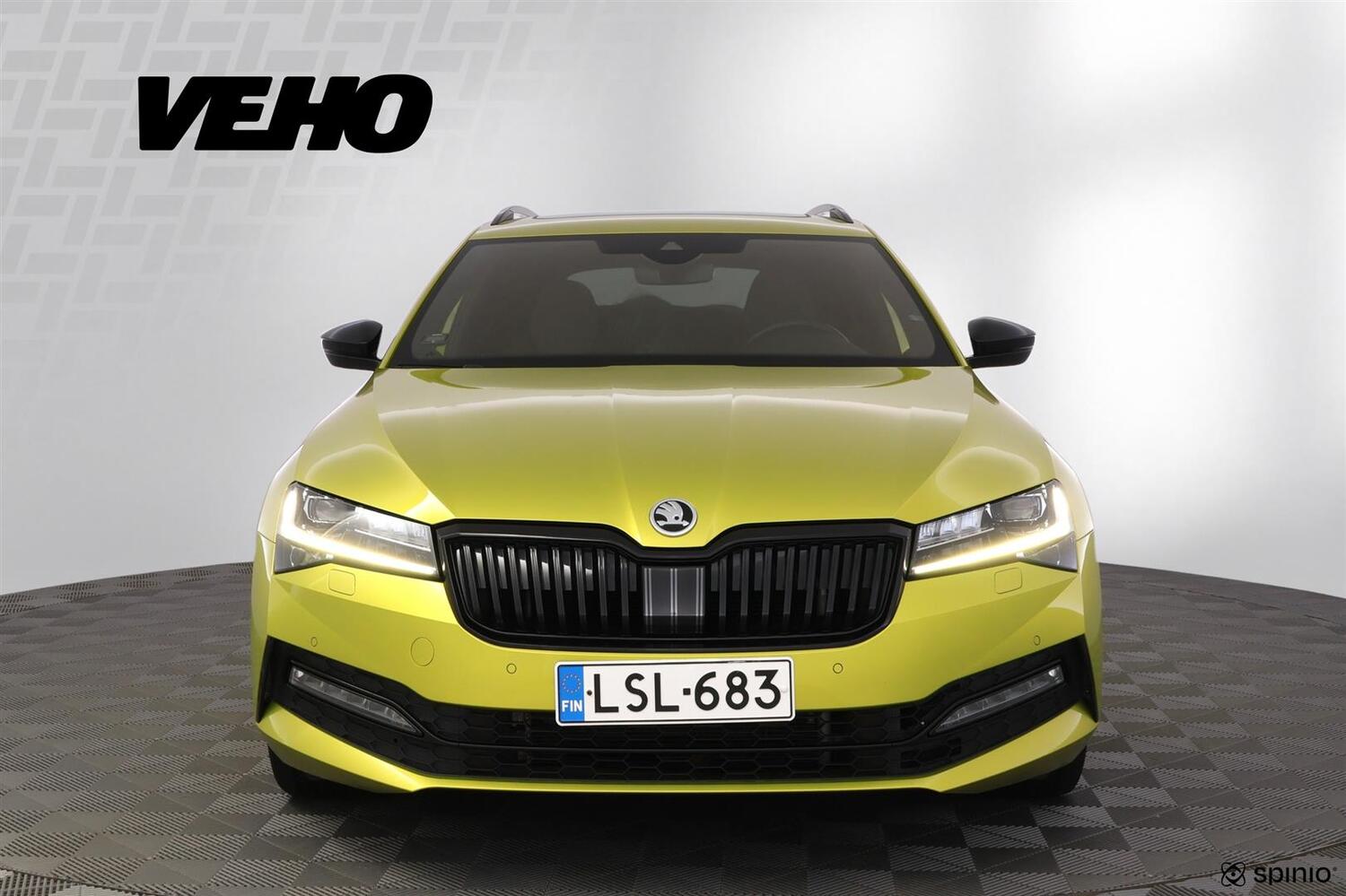 Skoda Superb vaihtoauto