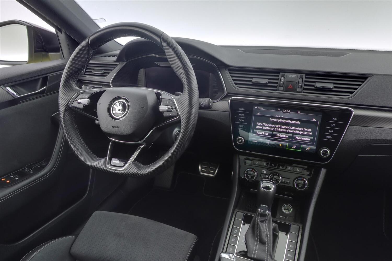 Skoda Superb vaihtoauto