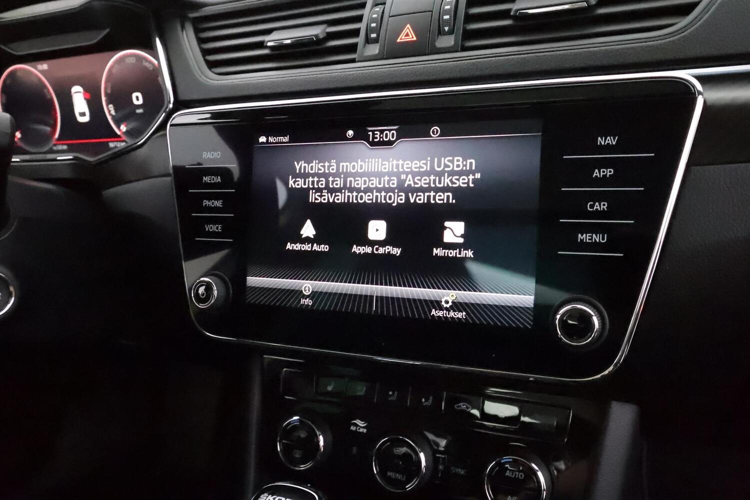 Skoda Superb vaihtoauto