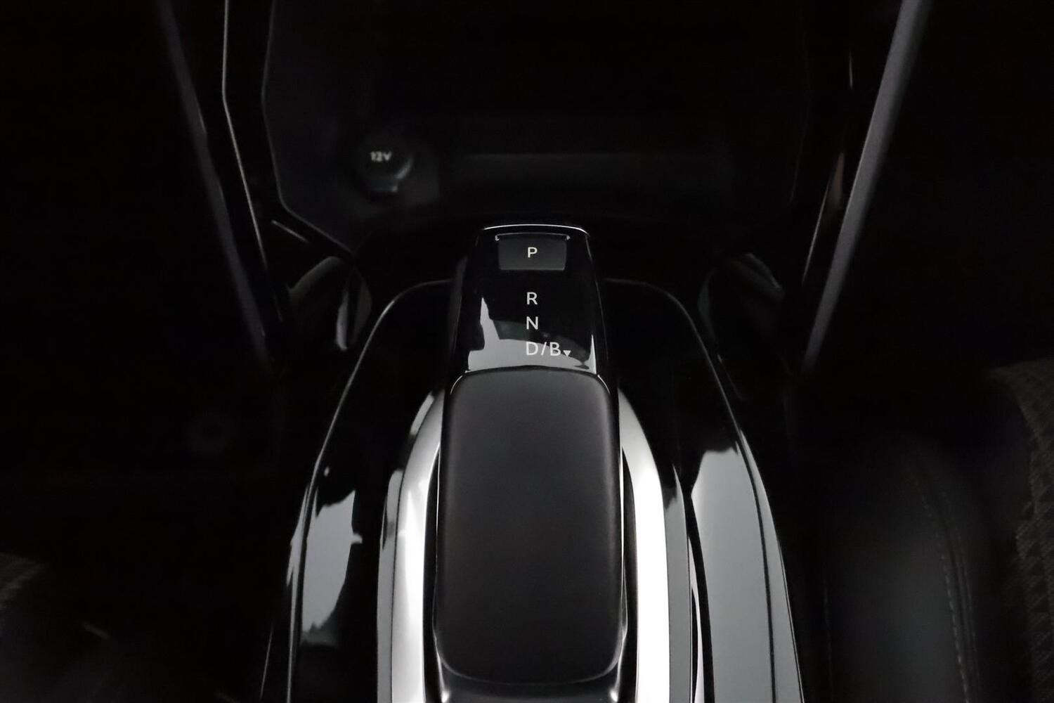 Peugeot e-208 vaihtoauto