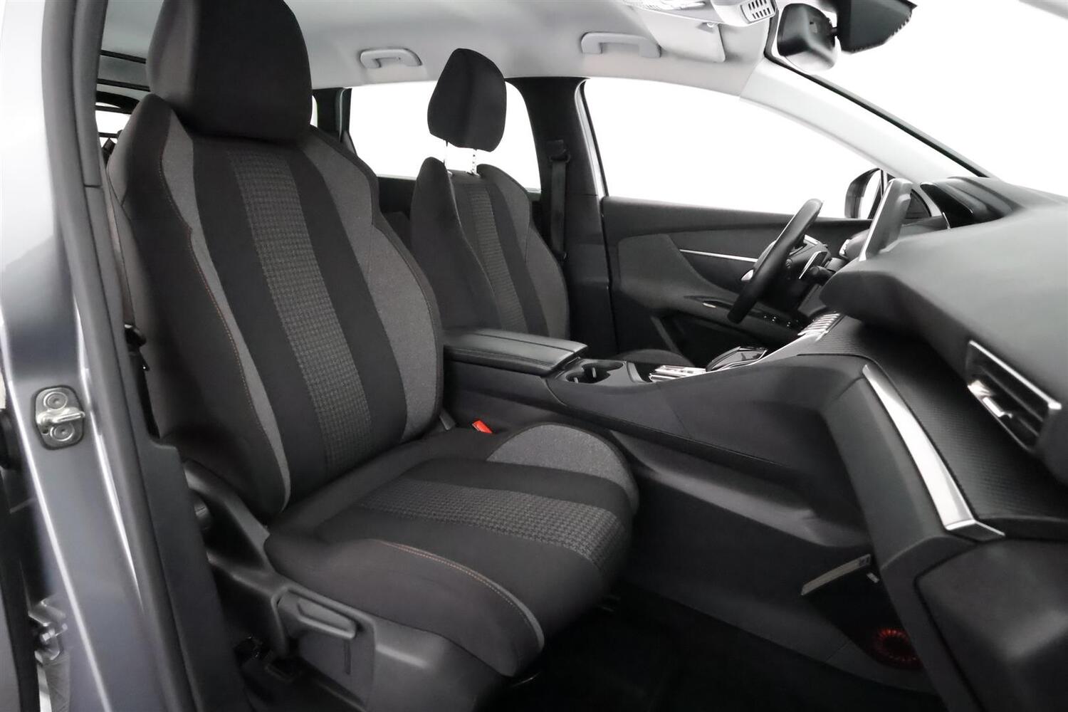 Peugeot 5008 vaihtoauto