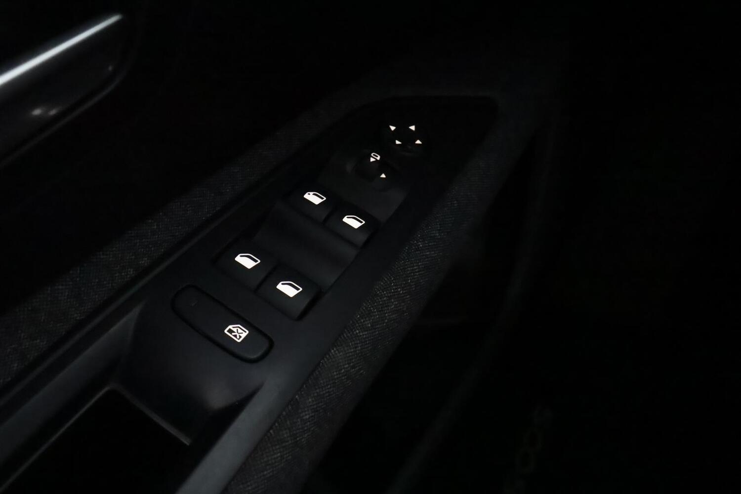Peugeot 5008 vaihtoauto