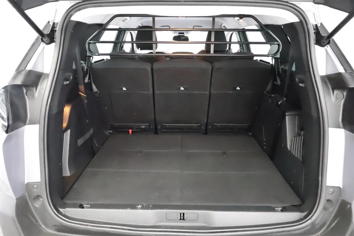 Peugeot 5008 vaihtoauto