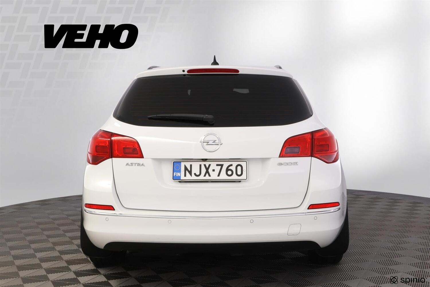 Opel Astra vaihtoauto