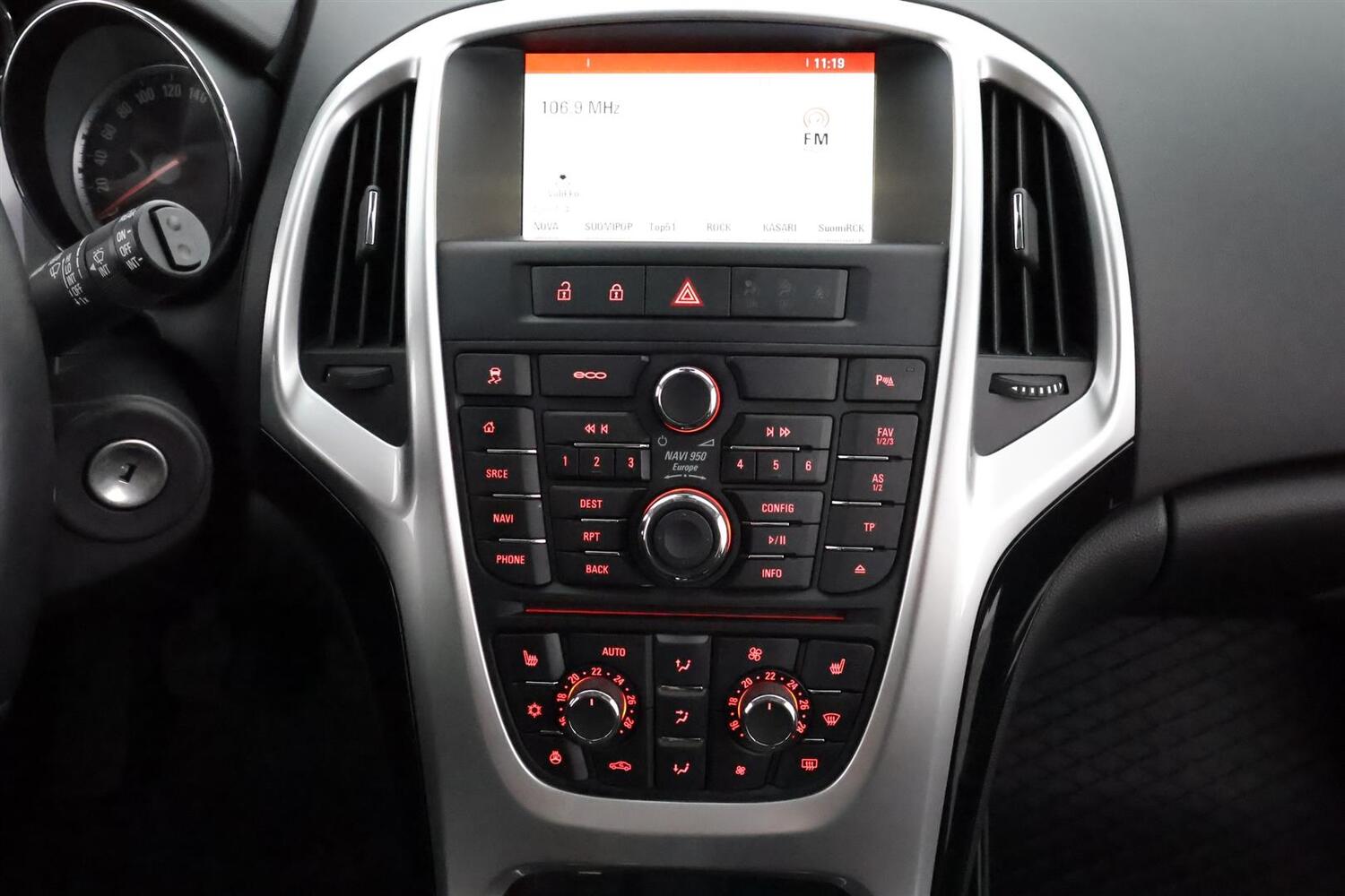 Opel Astra vaihtoauto