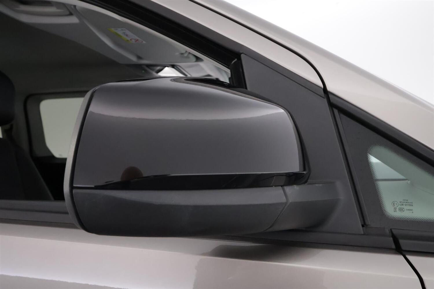 Volkswagen Caddy vaihtoauto