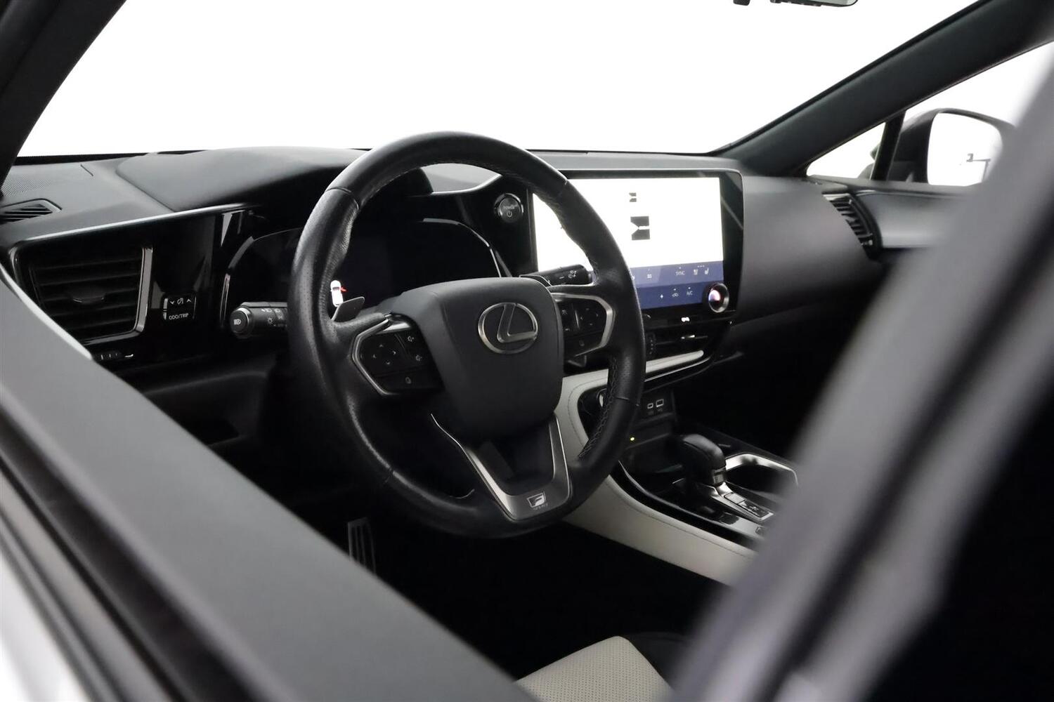 Lexus NX vaihtoauto