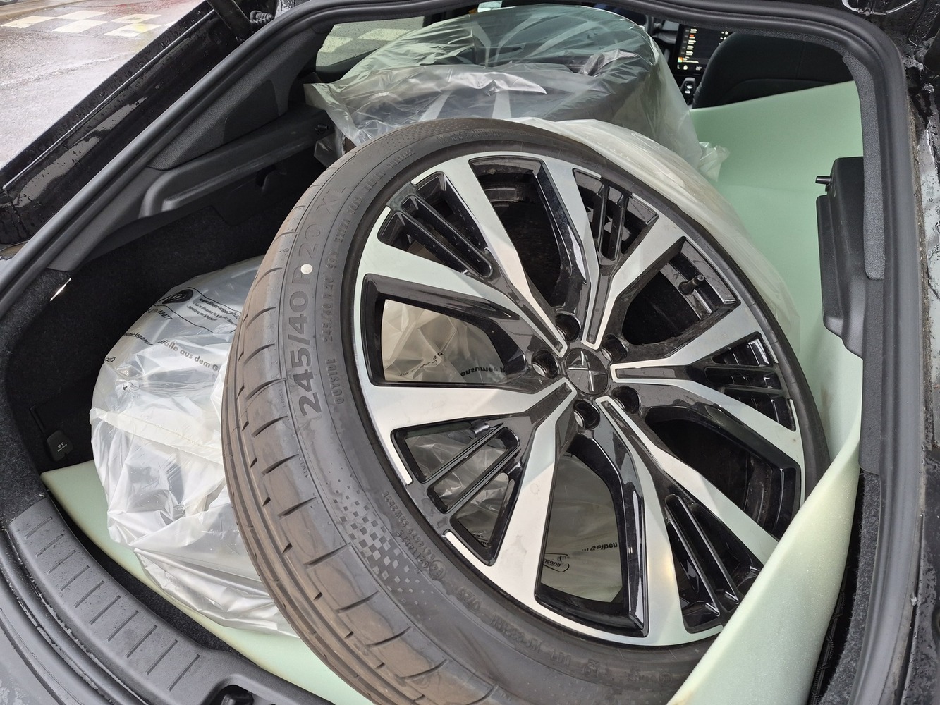 Polestar 2 vaihtoauto
