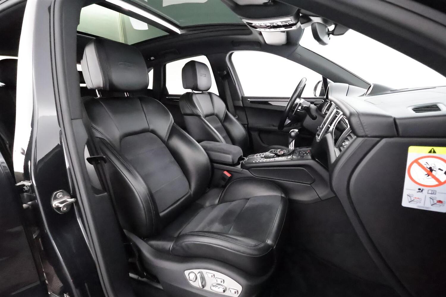 Porsche Macan vaihtoauto