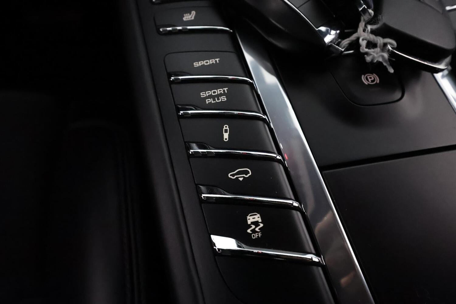 Porsche Macan vaihtoauto