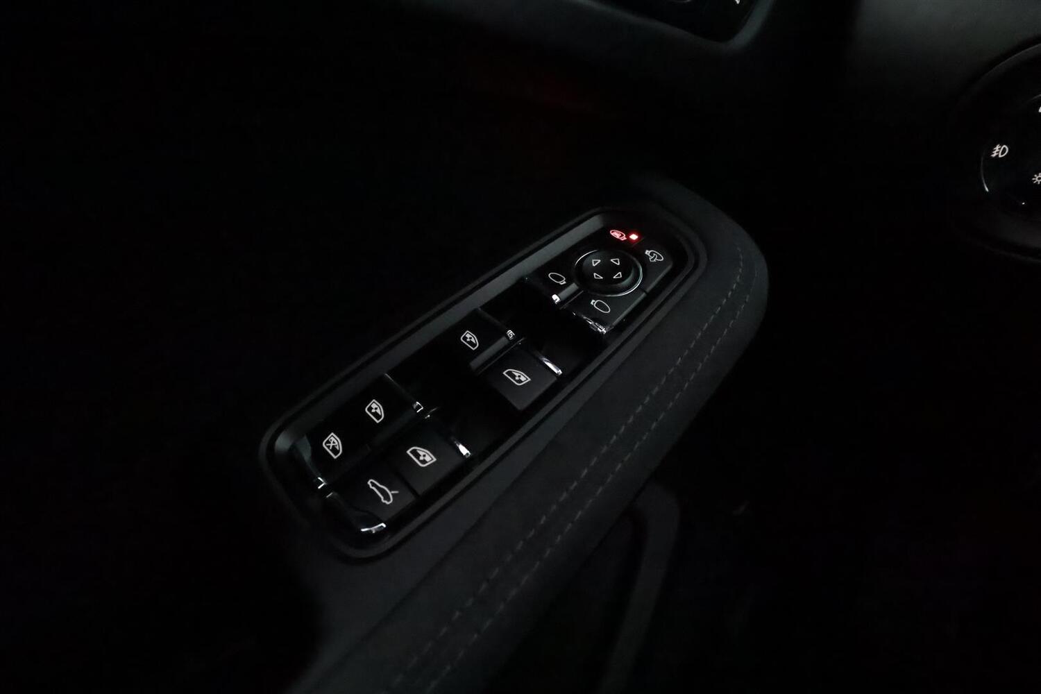 Porsche Macan vaihtoauto