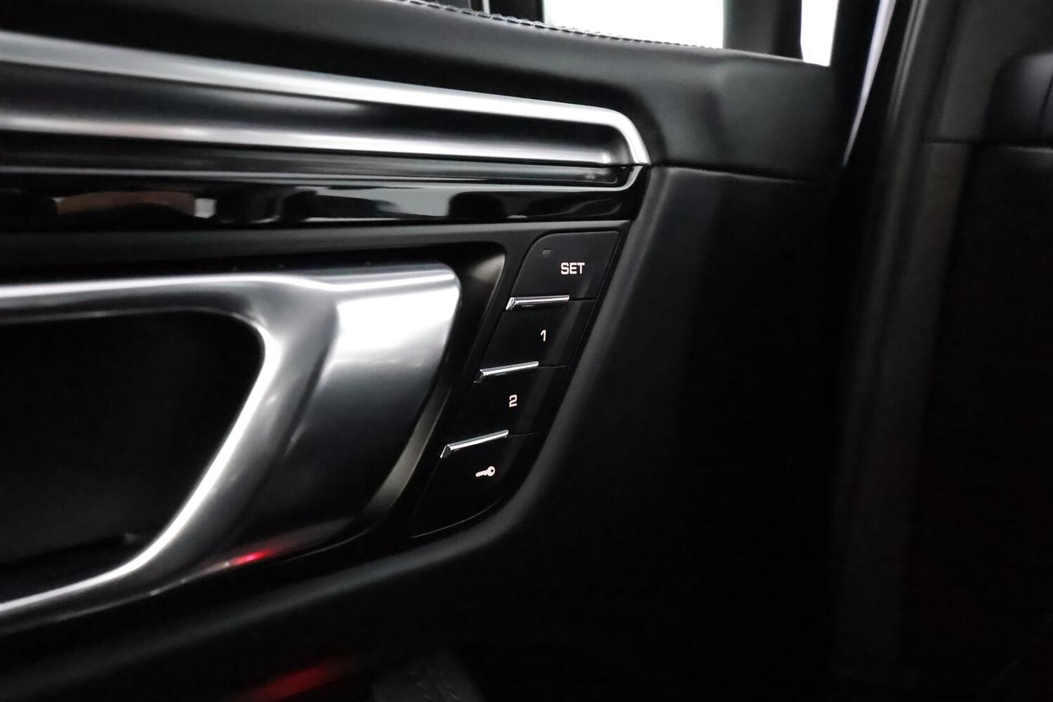 Porsche Macan vaihtoauto