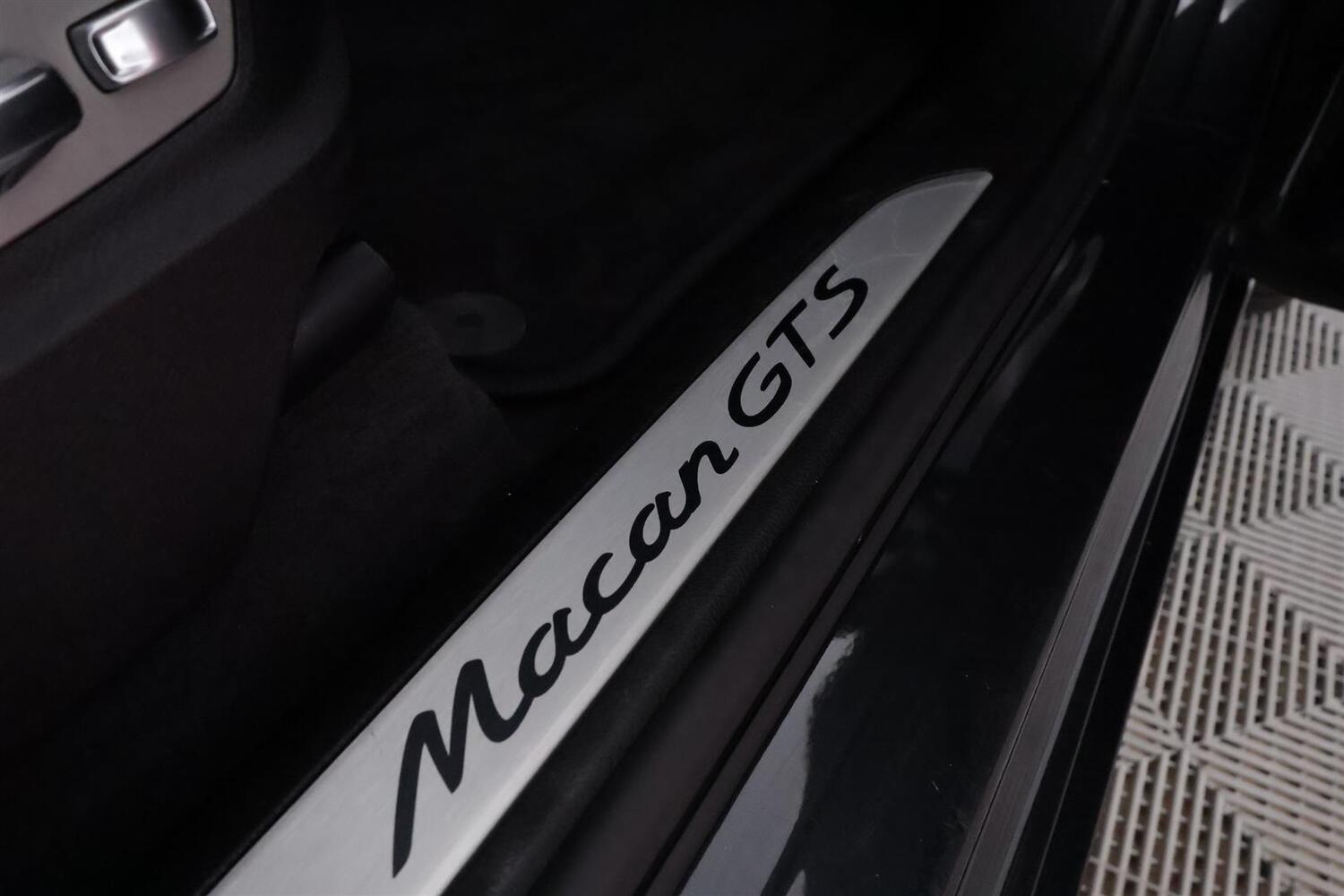 Porsche Macan vaihtoauto