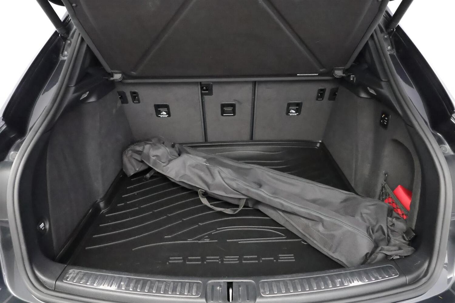 Porsche Macan vaihtoauto