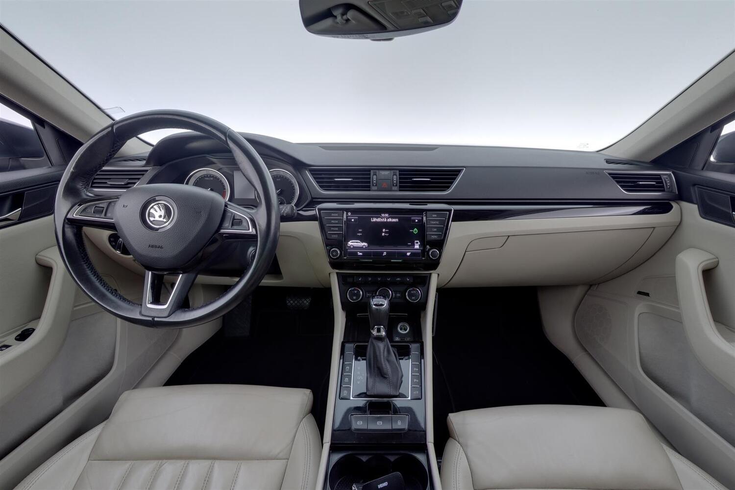 Skoda Superb vaihtoauto
